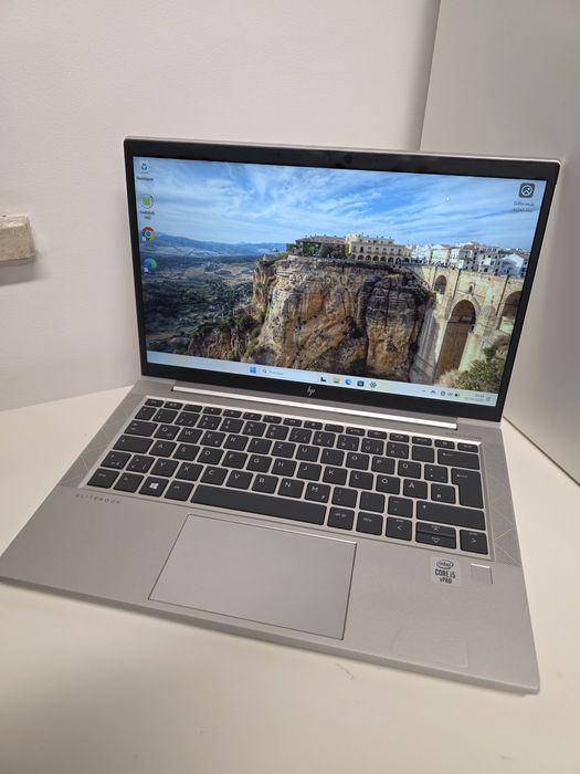 PC Portátil Hp G7 i8 10th 16gb ram