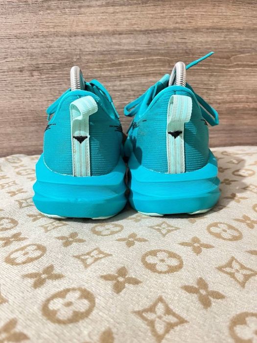 Asics Novablast 5 Оригінал Бігові