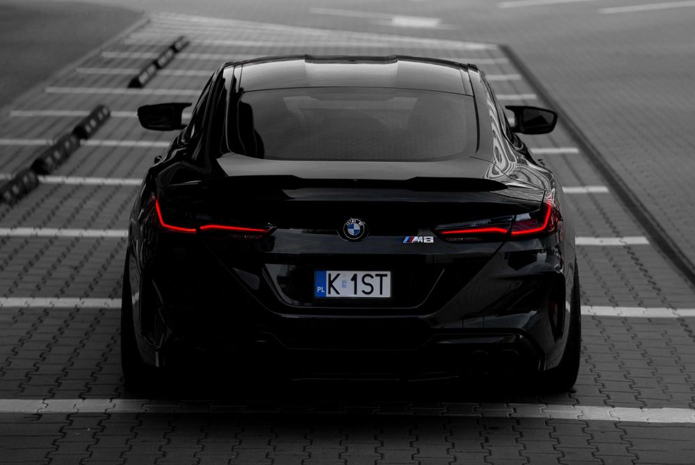 Wynajem BMW M8 wypożyczalnia aut BMW, Mercedes AMG, Audi RSQ8