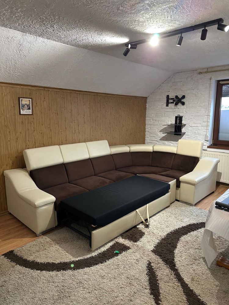 Narożnik z funkcja spania