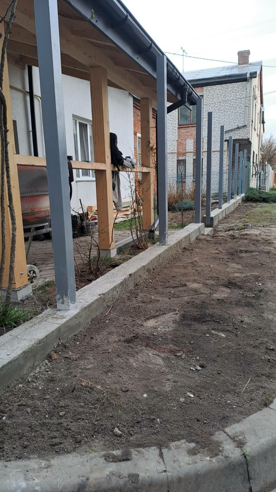 Паркани  Огорожі Бетонні роботи Фундаменти