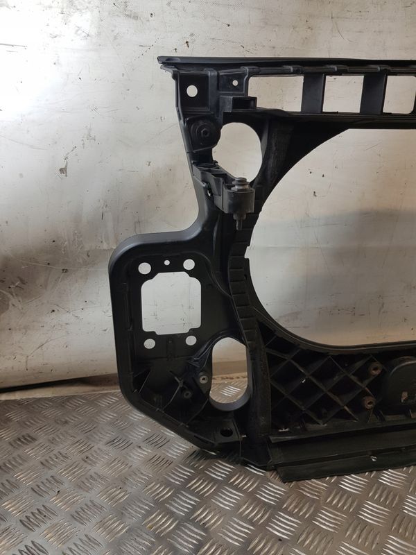 Pas Przedni Wzmocnienie Czołowe 4f Audi A6c6/2.4 V6 Kombi
