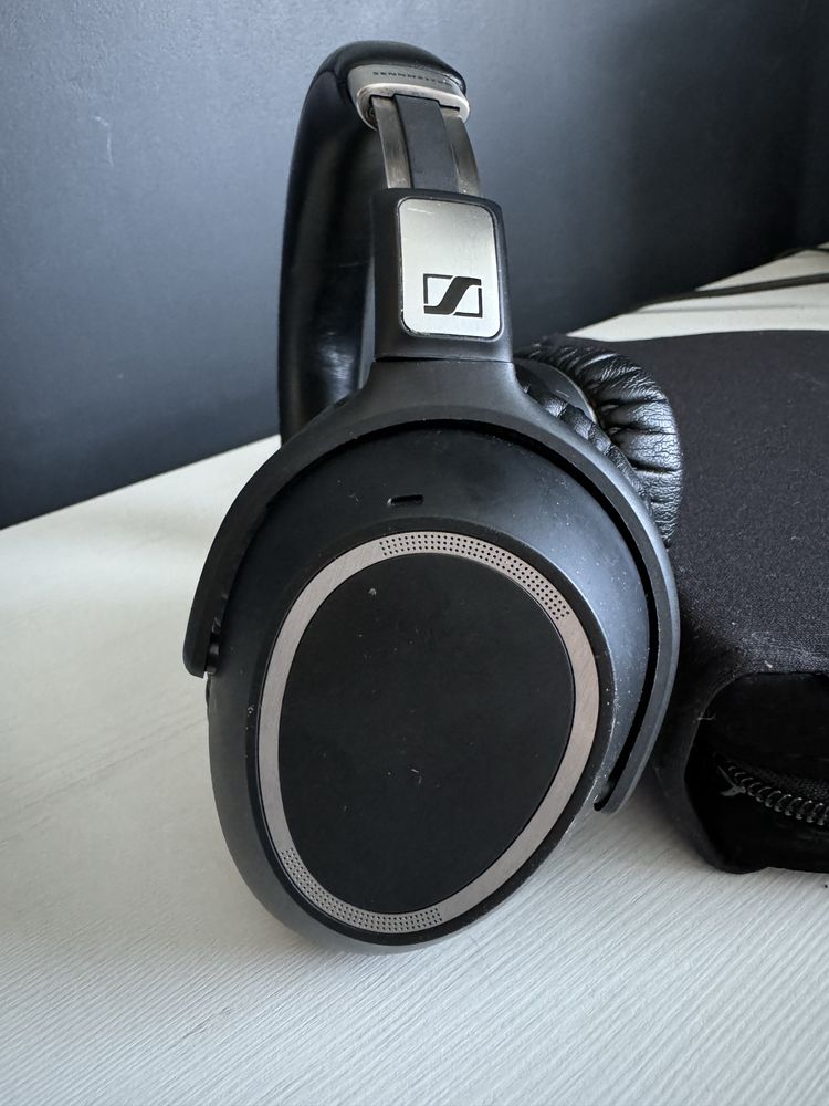 Sluchawki bezprzewodowe bluetoothe SENNHEISER PXC 550