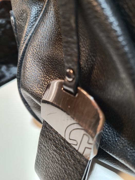 Сумка чорна шкіряна