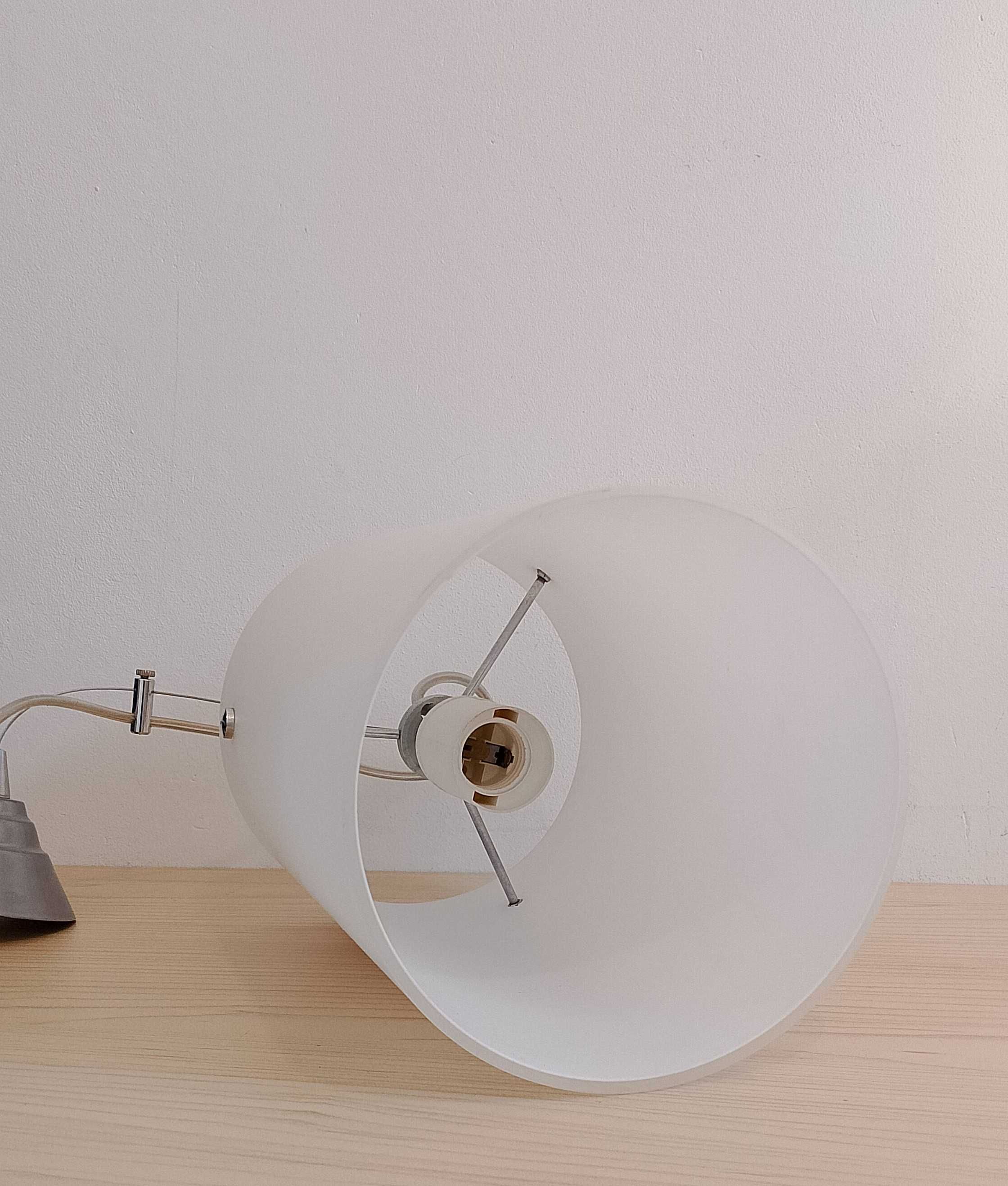 Lampa sufitowa biała, mleczna/ Kaja.