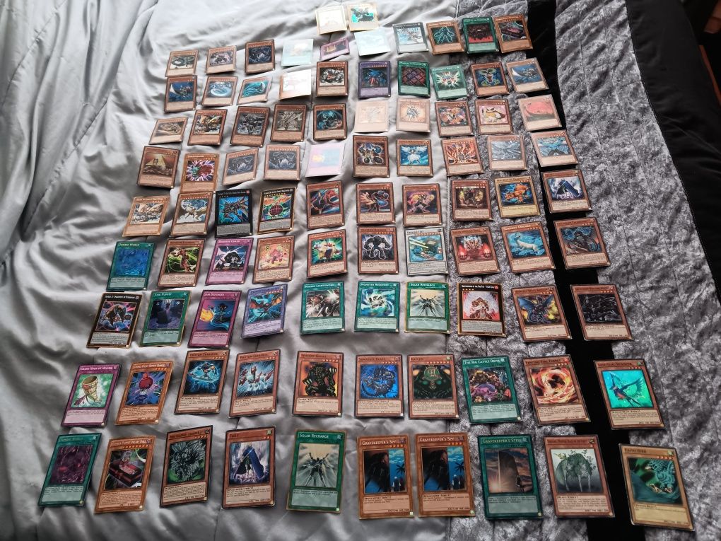Baralho de cartas yu-gi-oh