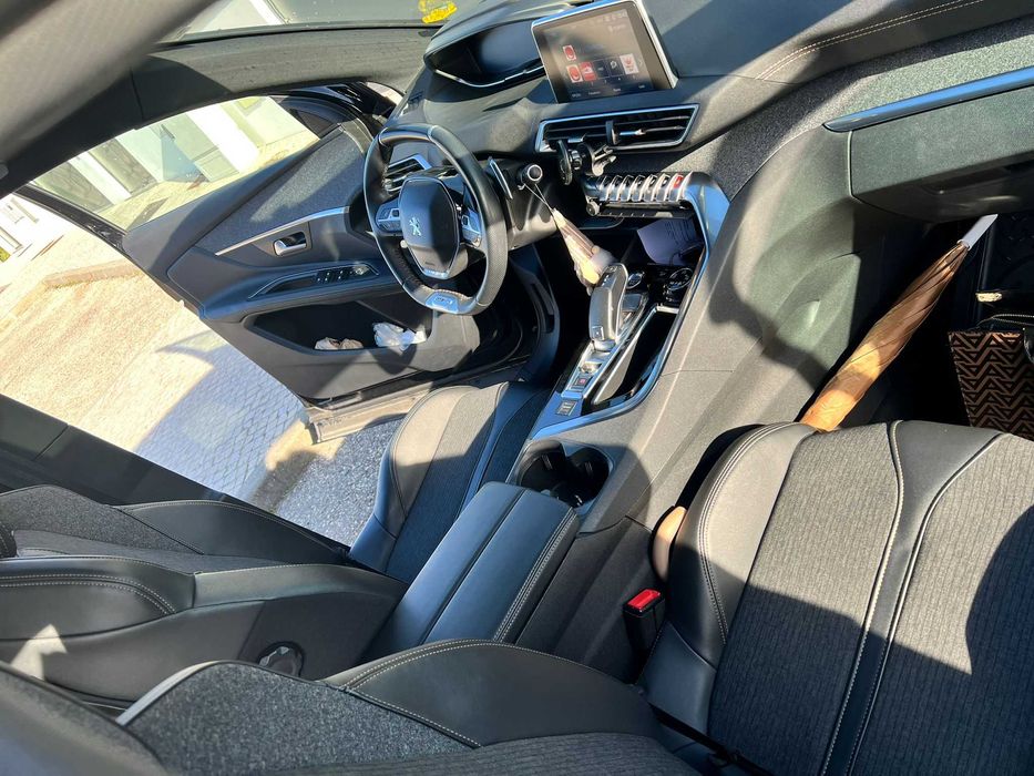 Peugeot 3008 GTLine Nacional cx automática, teto panorâmico Impecável!