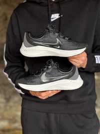 Nike Zoom Winflo Shield