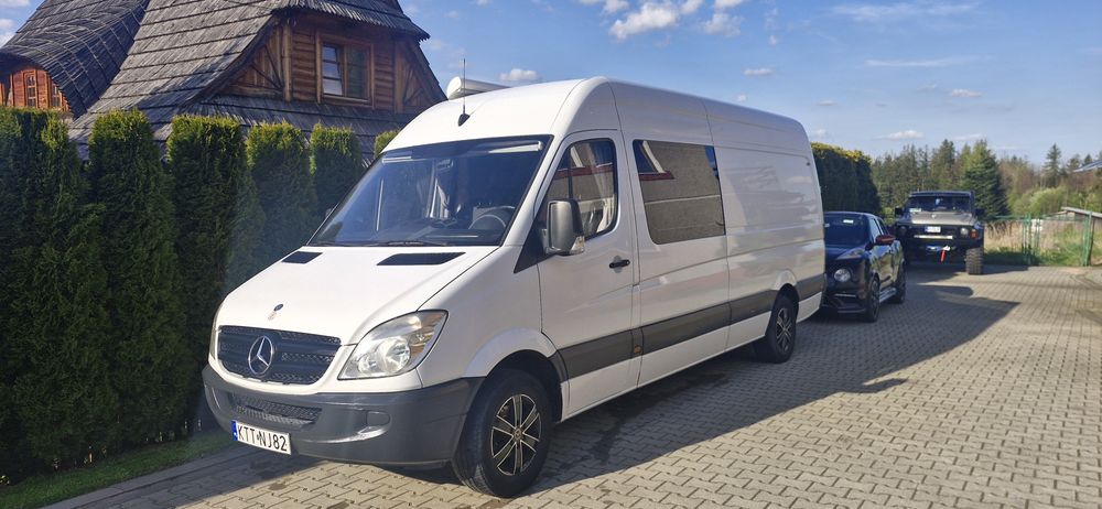 Mercedes w 906 2.2 cdi 160 Kamper Camper na motocykle qłada duży garaż