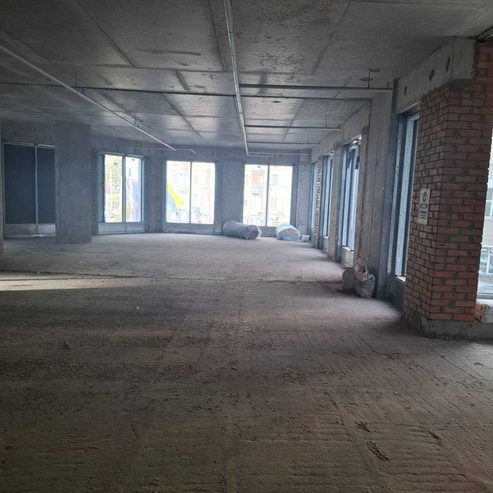 Продам офіс в центрі. Від власника без комісії.
