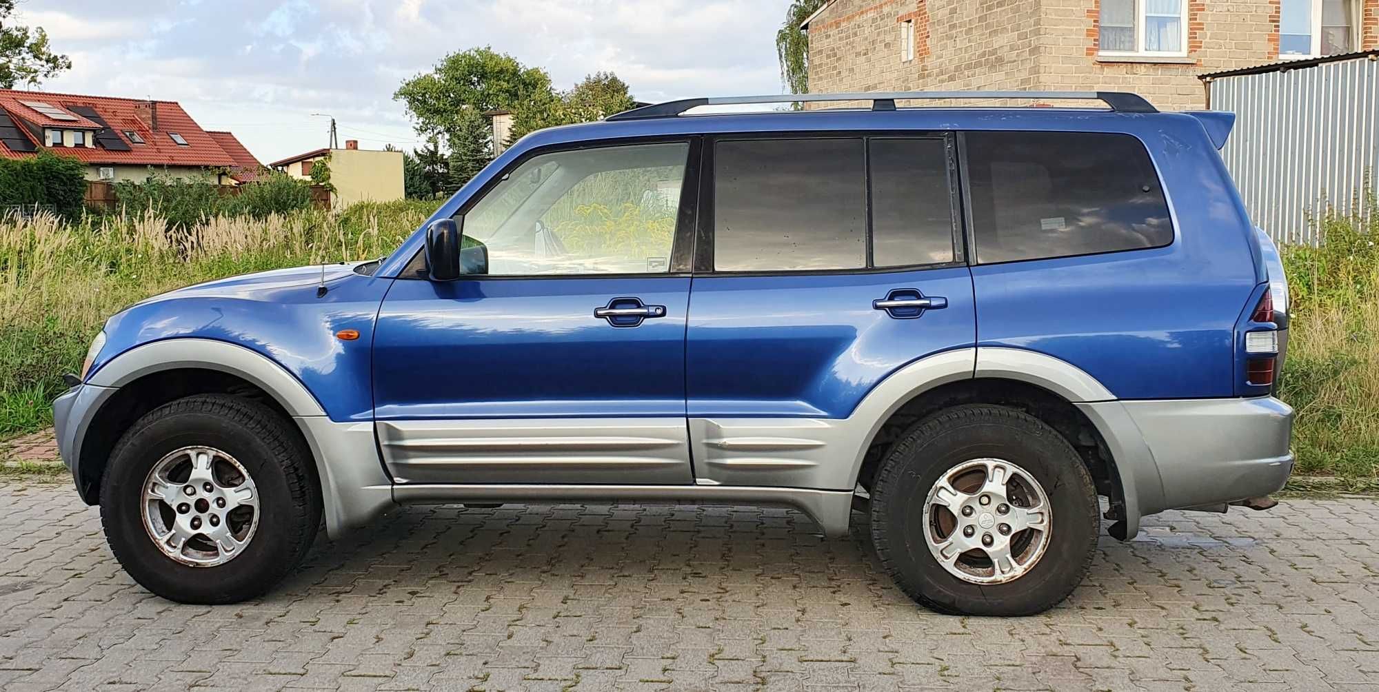 Mitsubishi Shogun (Pajero) długi 2001r 3.2GDI 200KM automat anglik