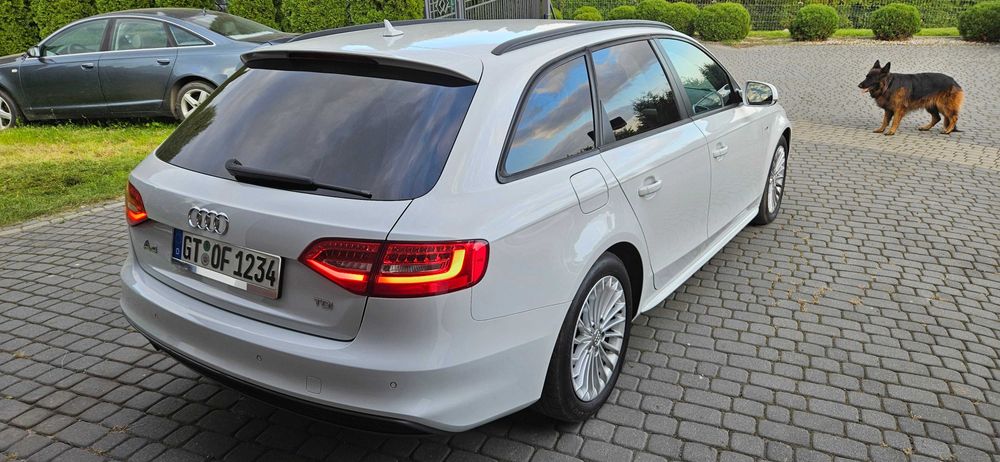 A4 B8 2015r. 2.0 TDI 150KM 190tys km S-LINE Biała Perła PIĘKNA!!!