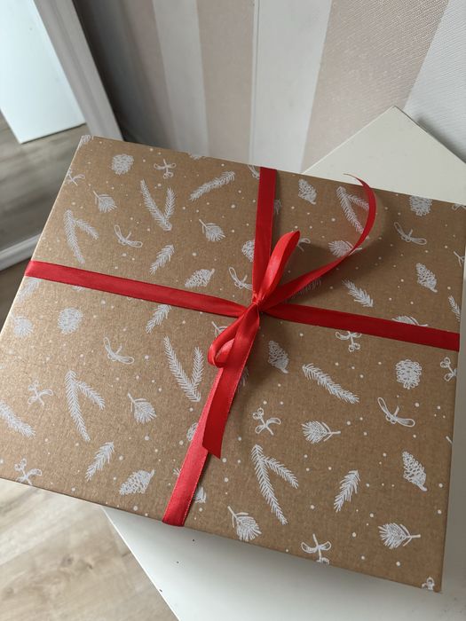 Uniwersalny box swiateczny