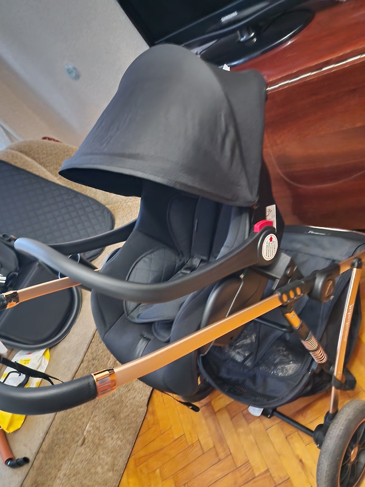 Коляска 3в1 maxibaby
