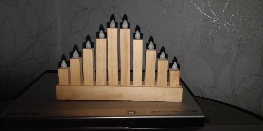 Деревянная свеча-мостик, подсвечник