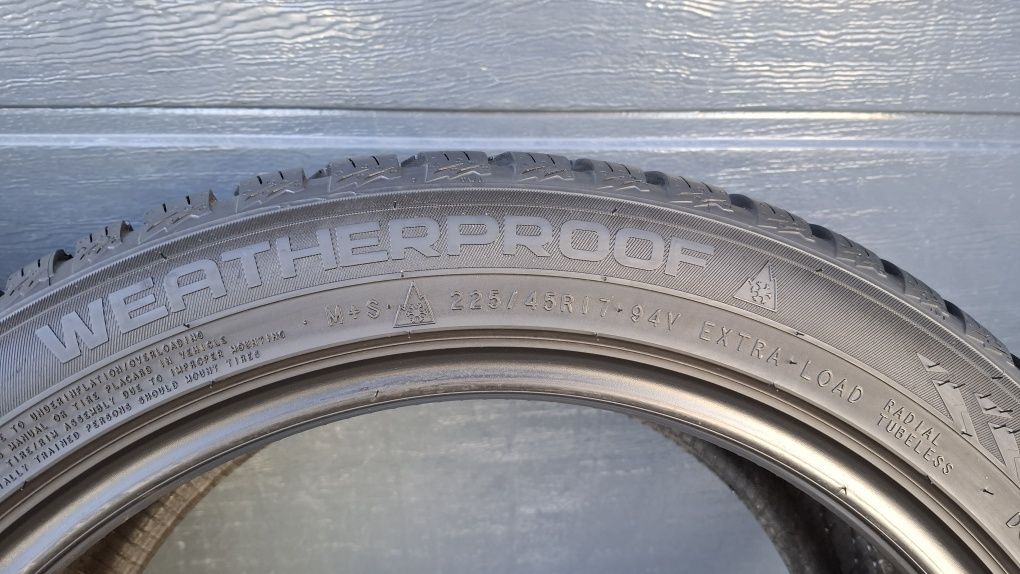 Nokian 225/45 R17 Weatherproof 8 mm