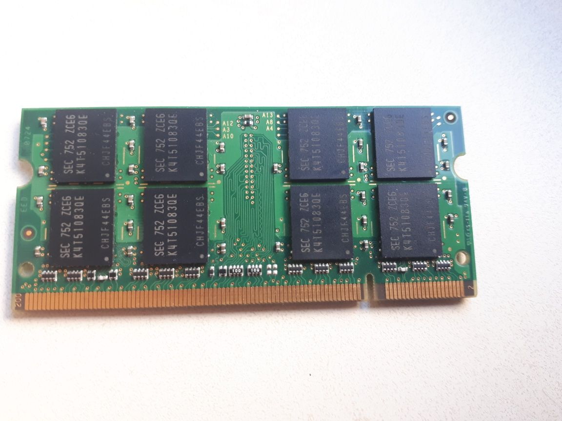 1 GB ddr2 samsung