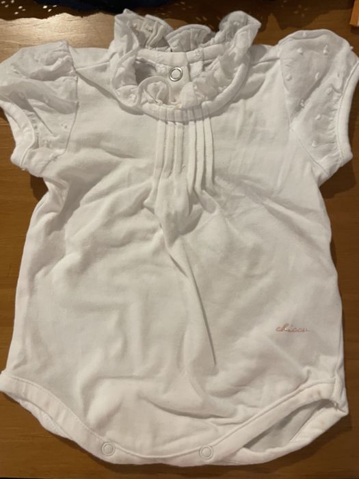 Várias peças bebé menina Chicco