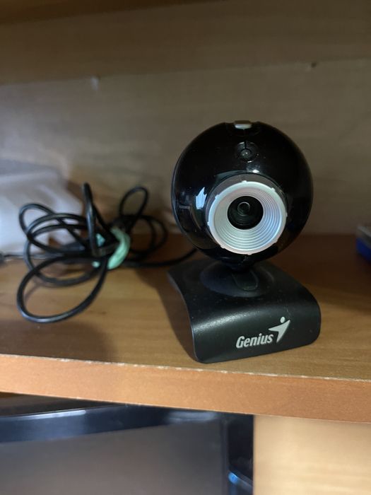 Продам компʼютер для навчання або роботи монітор мишка клавіатура