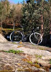 Bicicleta Specialized tarmac sl4