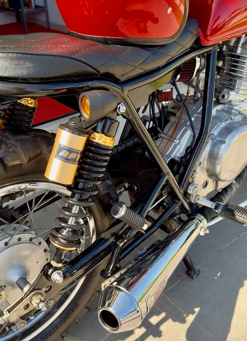 Suzuki Moto GN250