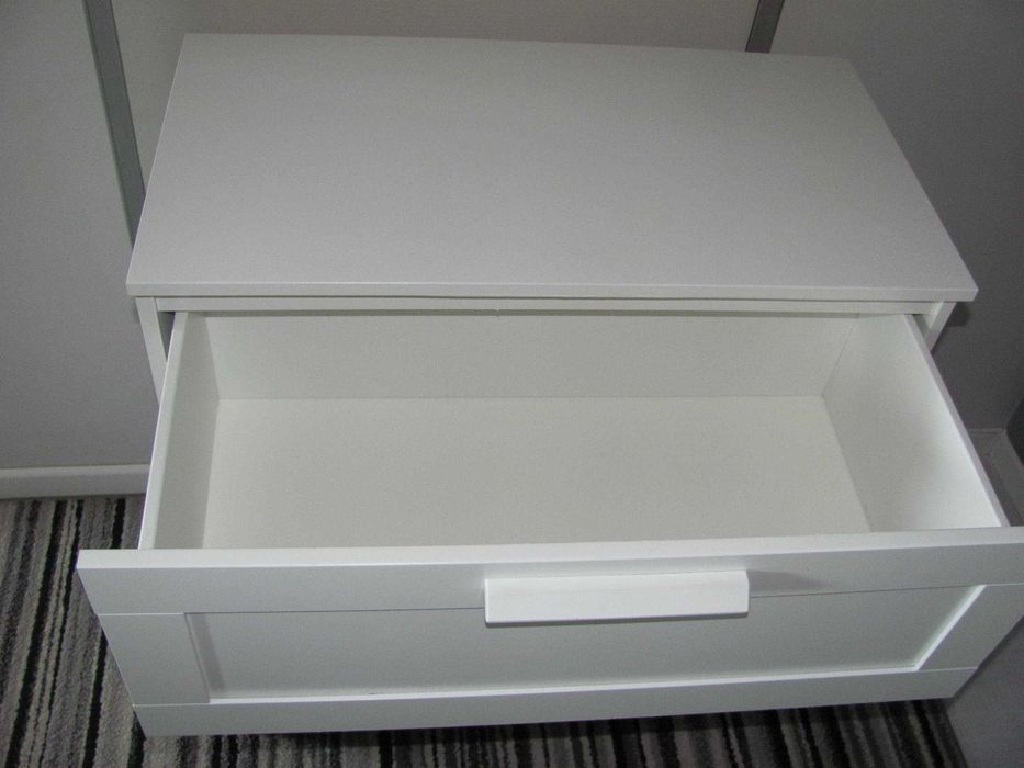 Komoda Ikea Brimnes 3 szuflady, biały/szkło matowe - stan Bardzo dobry