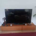 À venda: Móvel de TV BoConcept & 2 prateleiras de parede
