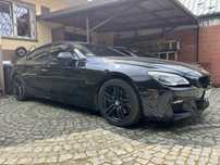 Kierowca osobisty z samochodem premium
