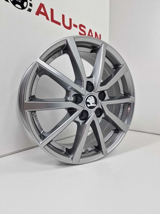 NOWE alufelgi SKODA 16'' 5x100 Scala Fabia Octavia Rapid - Srebrny