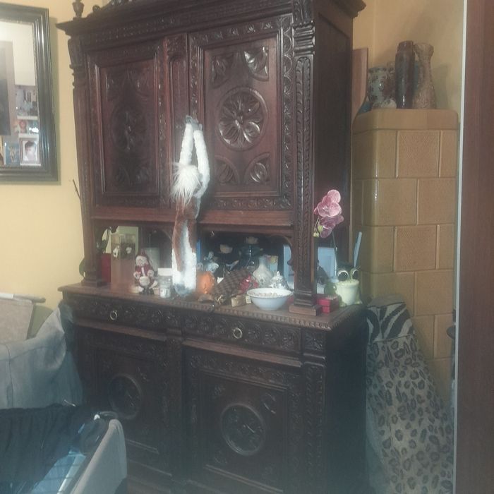 Sprzedam kredens i komodę z 19 wieku