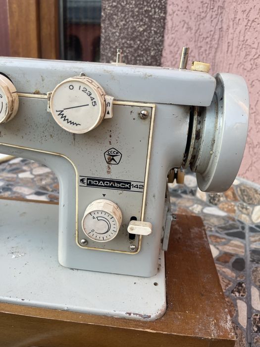 Продаю Швейна Машина Подольск -142