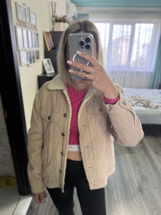 Джинсовка на хутрі утеплена бершка світла джинсова куртка