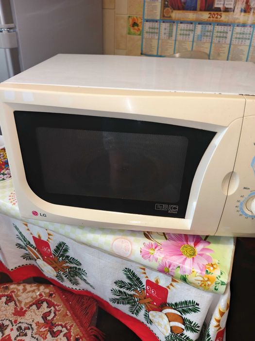 Микроволновка LG б/у