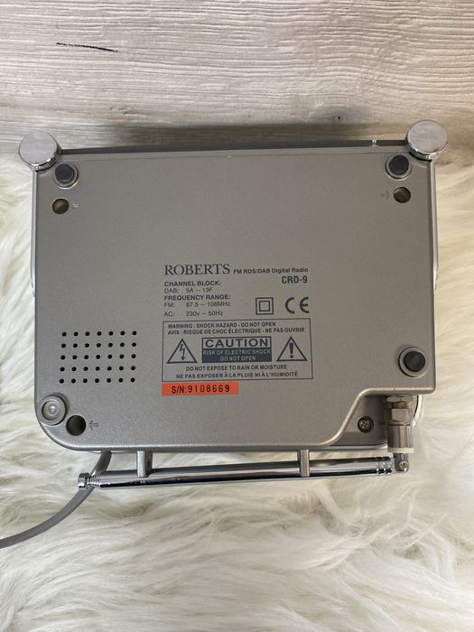 Radio/Budzik Roberts CR 2002 Milano 2