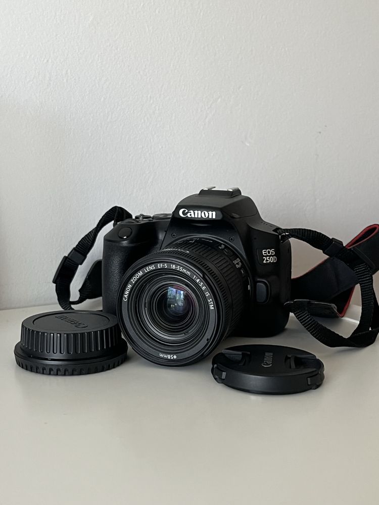 Canon EOS 250D + 18-55 mm IS STM - jak nowy