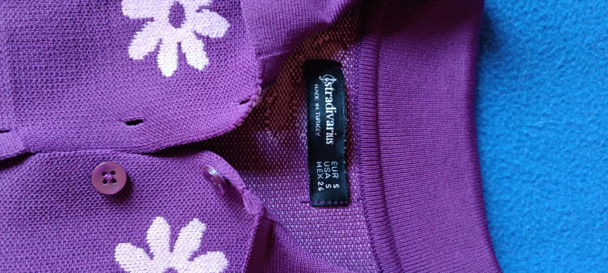 Sweterek zapinany fioletowy stradivarius s