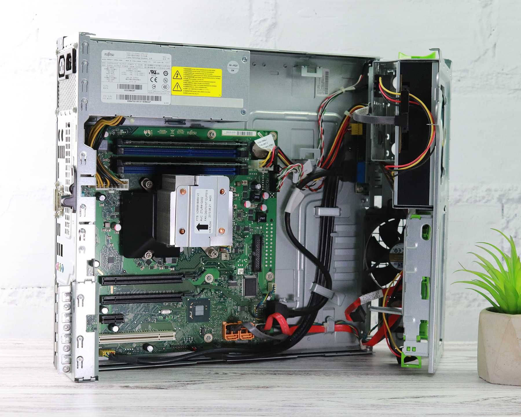 Системний блок Fujitsu Esprimo E710 E90+ SFF i5-3470 8Gb RAM 120Gb SSD