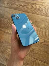 Продам IPhone 13