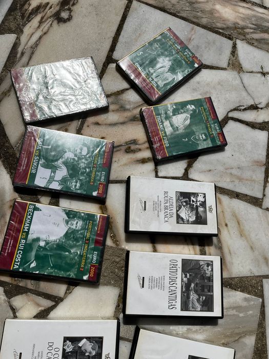 Dvds e cassetes originais