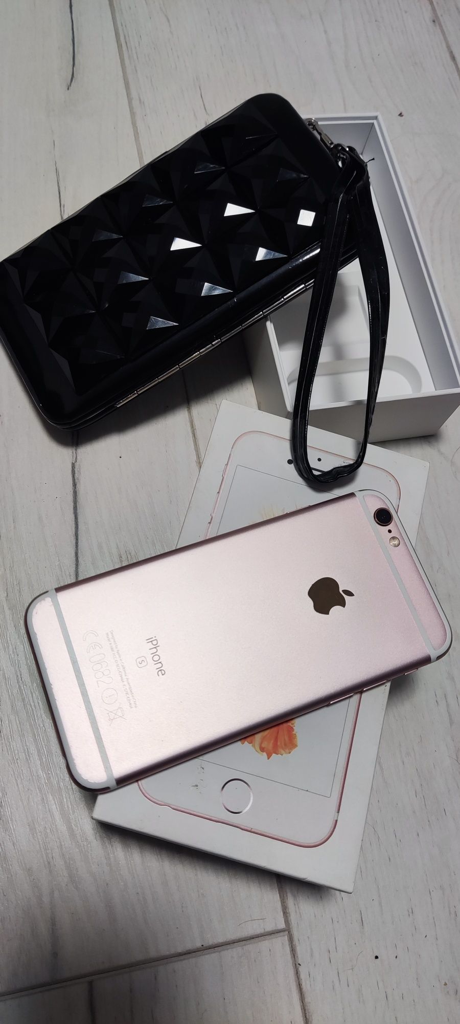 Iphone 6 S (ROSE GOLD)+ чехол