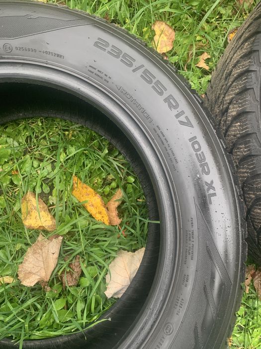 nokian hakkapeliitta r2 235/55/17