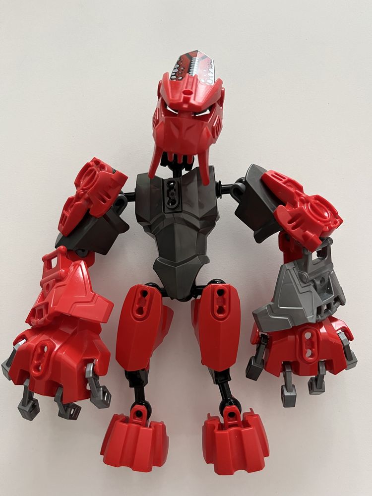 Bionicle Lego czerwony