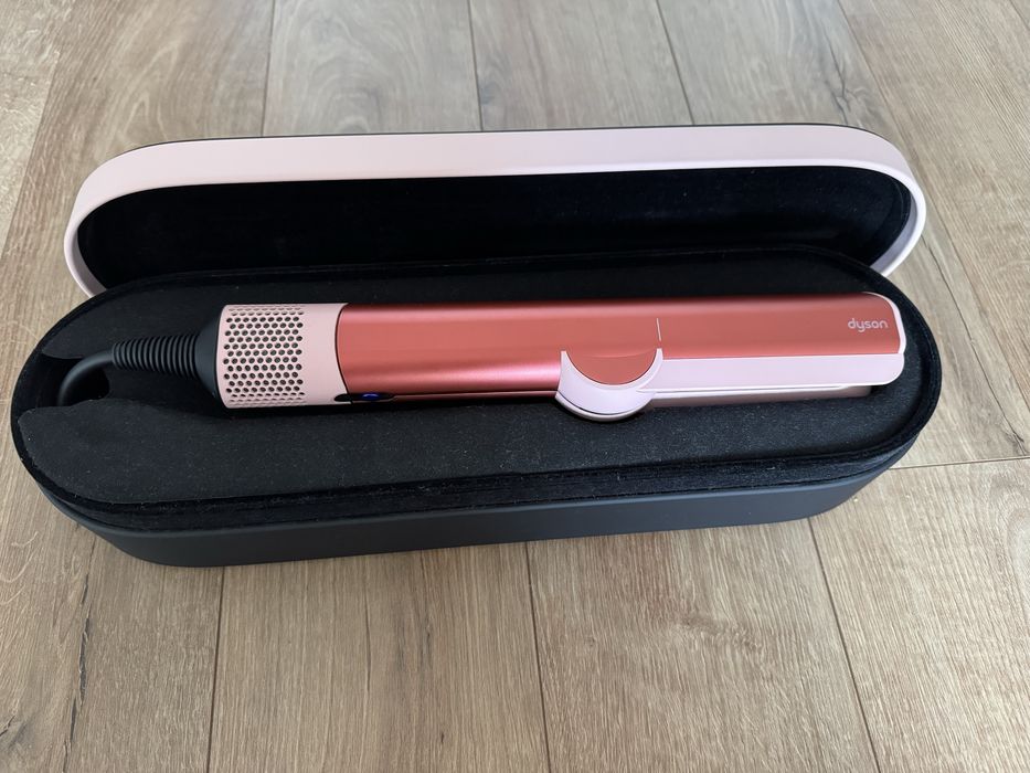 Dyson airstrait оригінал