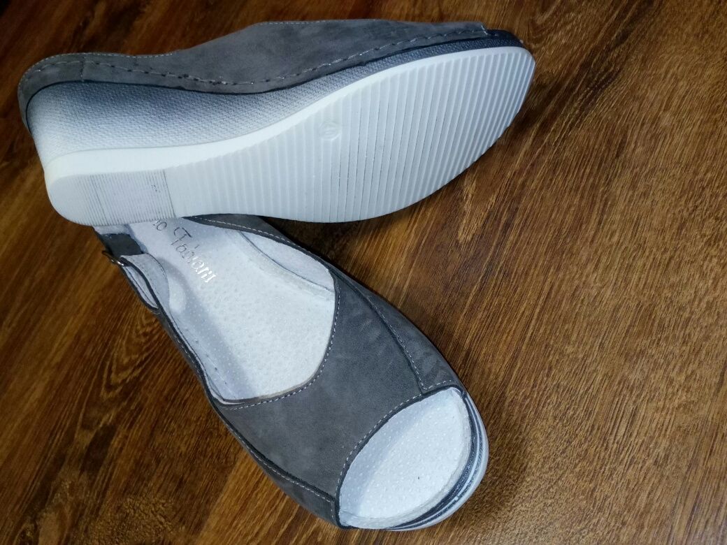 Buty rozmiar 40 NOWE NIEUŻYWANE