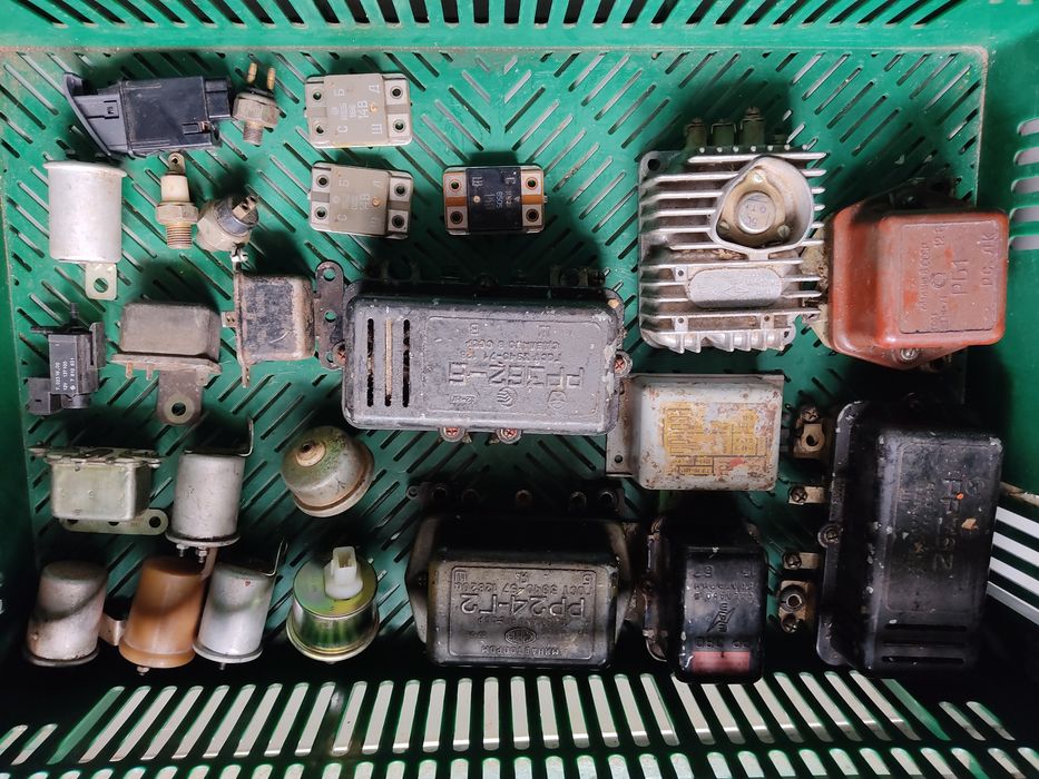 Реле автомобиля ссср