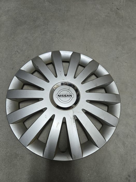 Nissan dekle kołpaki 16
