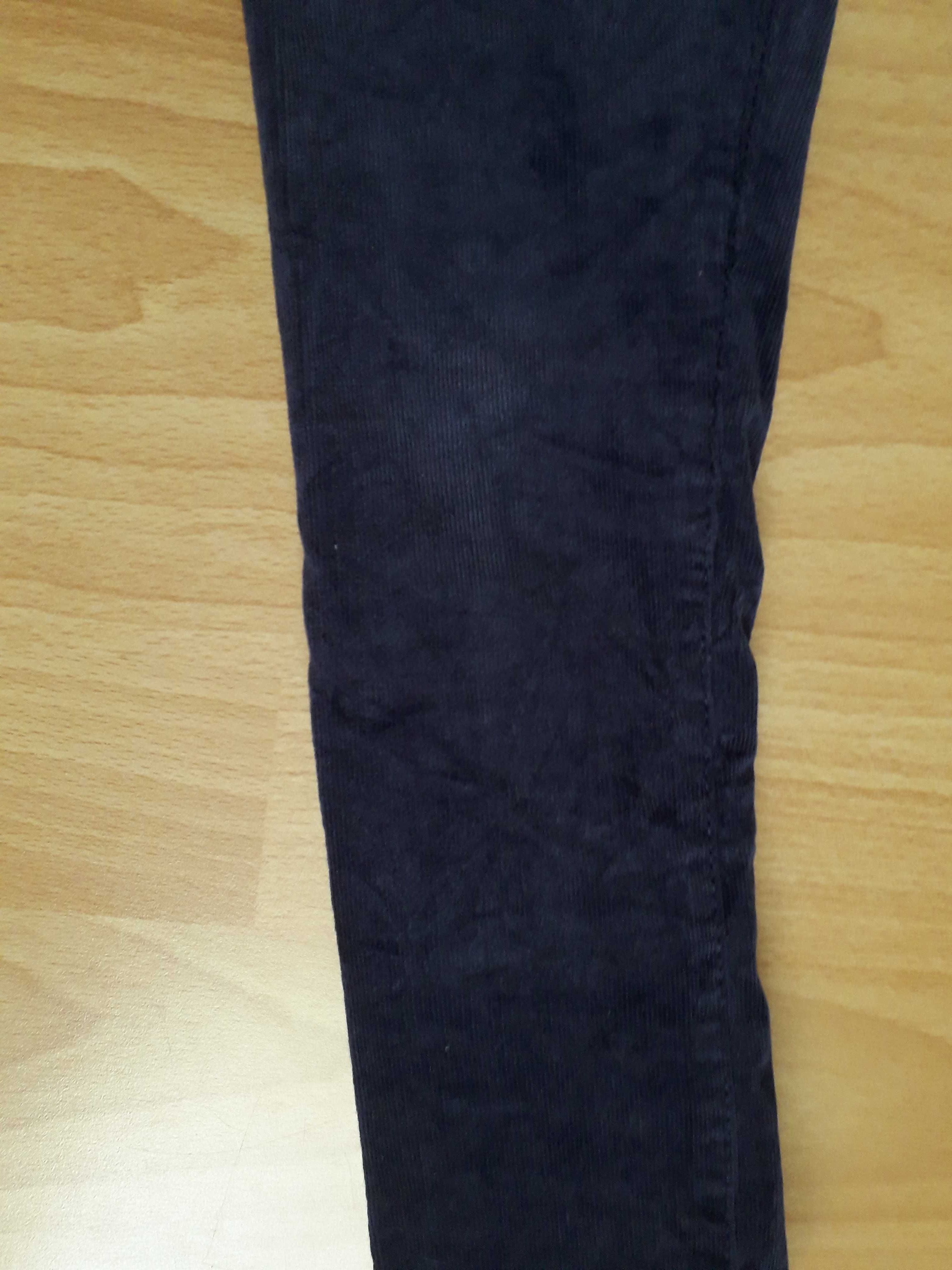 Sztruksowe legginsy jegginsy H&M 110