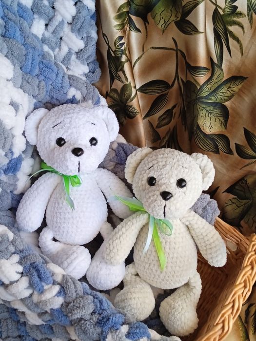 Плюшові ведмедики ручної роботи