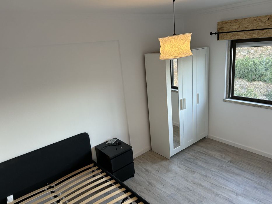 Quarto mobilado cacem/casal do cotão