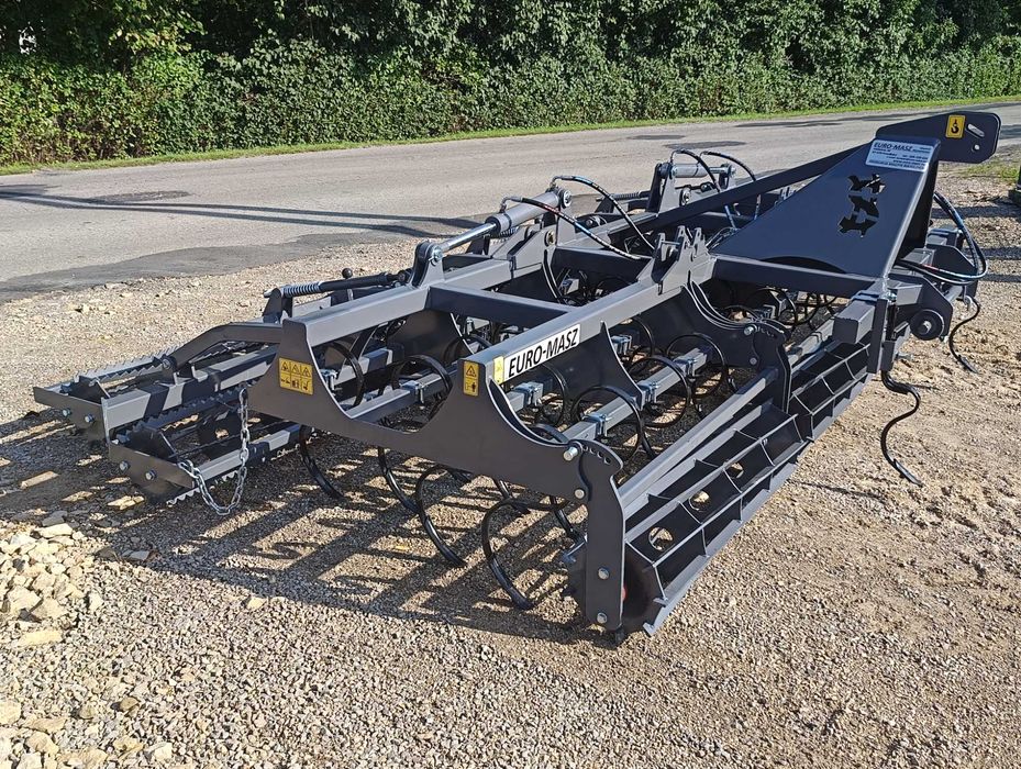 EURO-MASZ Agregat uprawowo-przedsiewny 2,1-6m hydrauliczny OD RĘKI